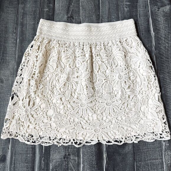 Forever 21 Ivory Layered Lace Boho Mini Skirt S - Picture 1 of 3